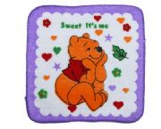 威尼熊印花小方巾