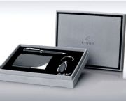 精美商務(wù)套裝