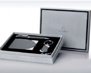 精美商務(wù)套裝