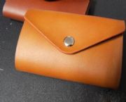 真皮鑰匙包（變色）