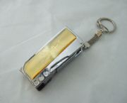 金屬打火機(jī)（帶指甲鉗）