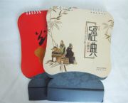 2013十三張時(shí)尚創(chuàng)新藝術(shù)臺(tái)歷