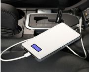 液晶數(shù)顯12000MAH電源